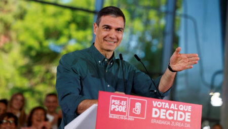İstifası gündemde olan İspanya Başkanı Sanchez’de destek: ‘Diren Pedro’